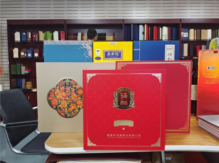 酒類(lèi)包裝(zhuāng)盒常用的包裝樣式(shì)有哪些？如何酒盒設(shè)計？